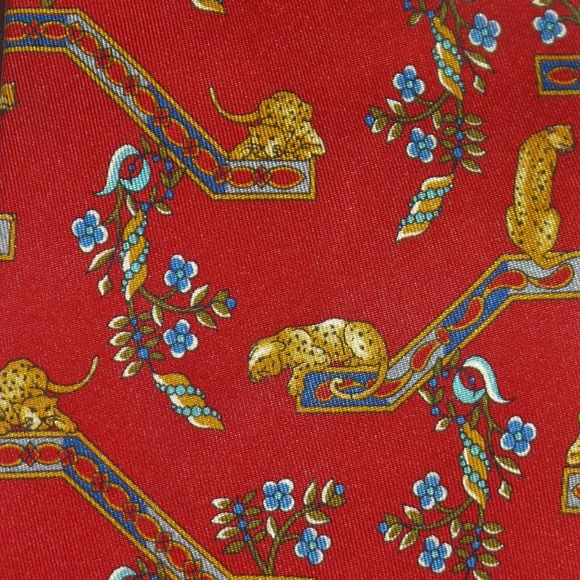 s-l400.jpg Salvatore Ferragamo Red Animal Print Silk Tie